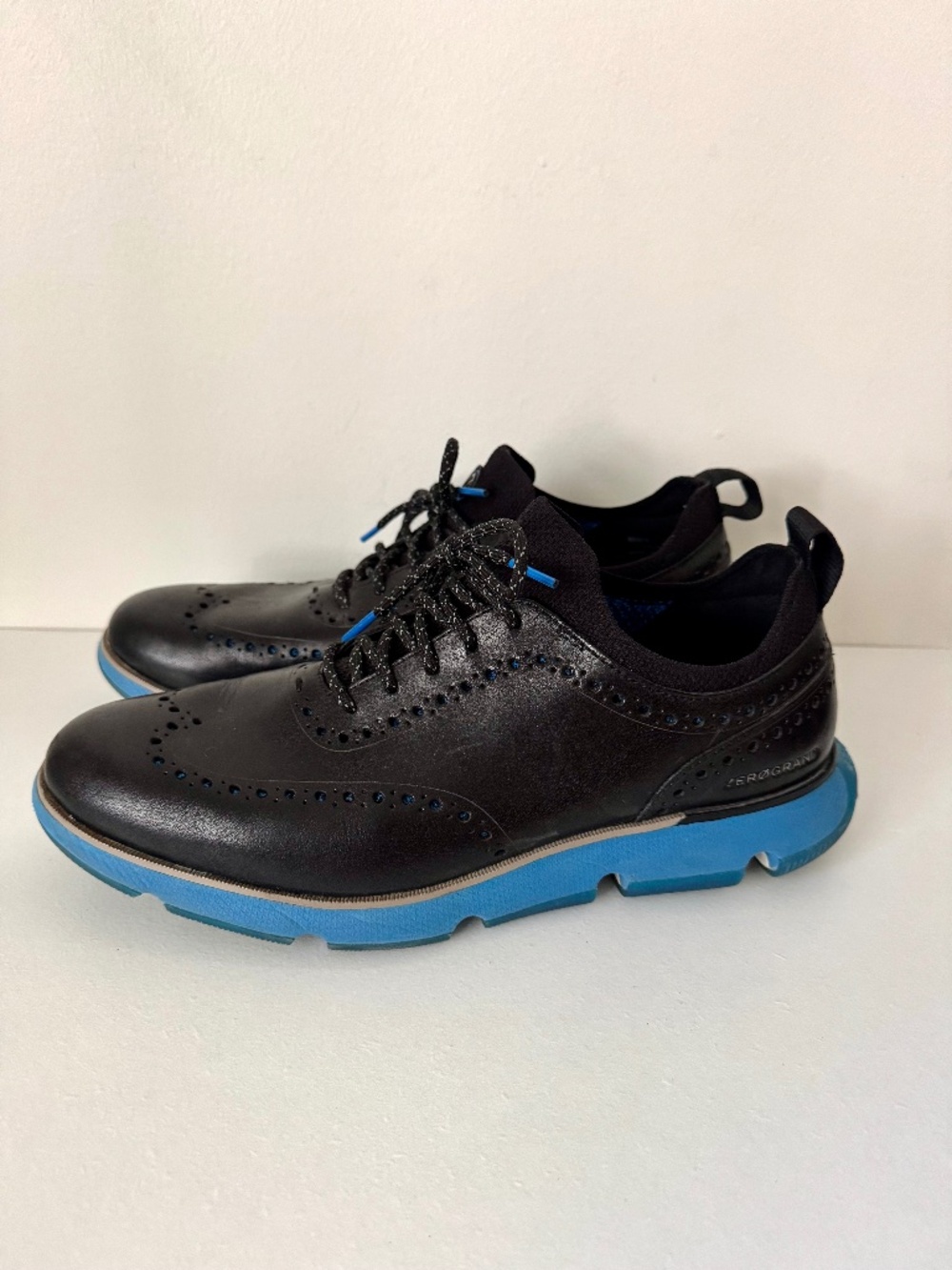 Cole Haan 4.ZERØGRAND Wingtip Oxford Black Leather / Blue | Men's Size 10.5